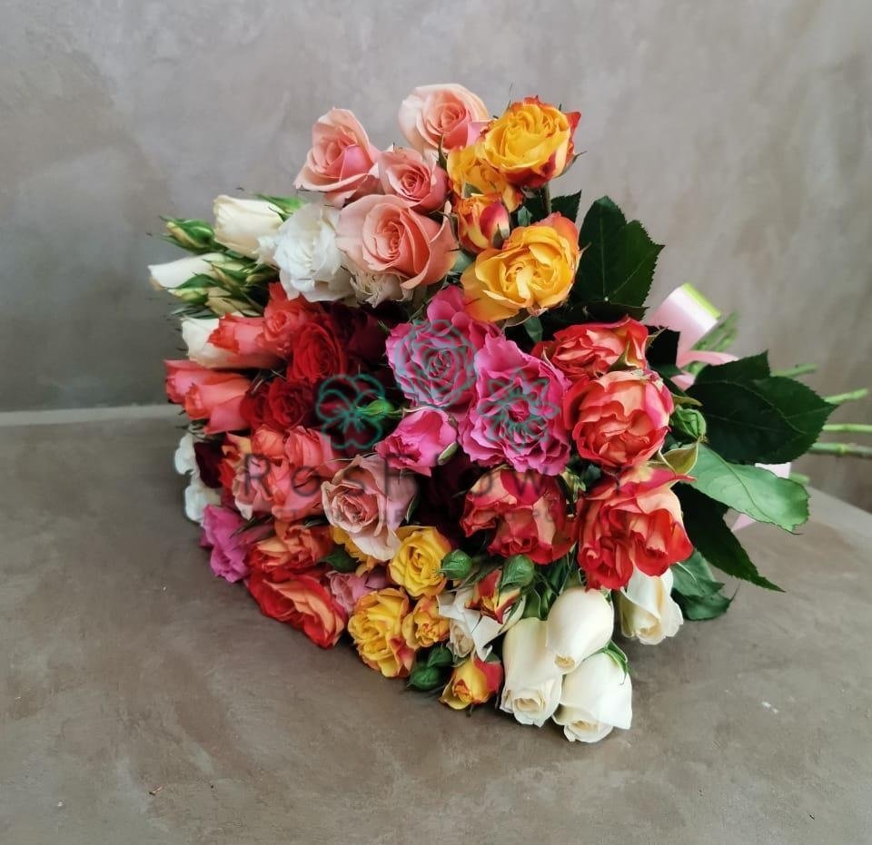Букет цветов из: Розы в Рогнедино