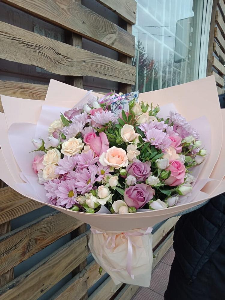 Букет цветов из: Розы и Хризантемы в Рогнедино