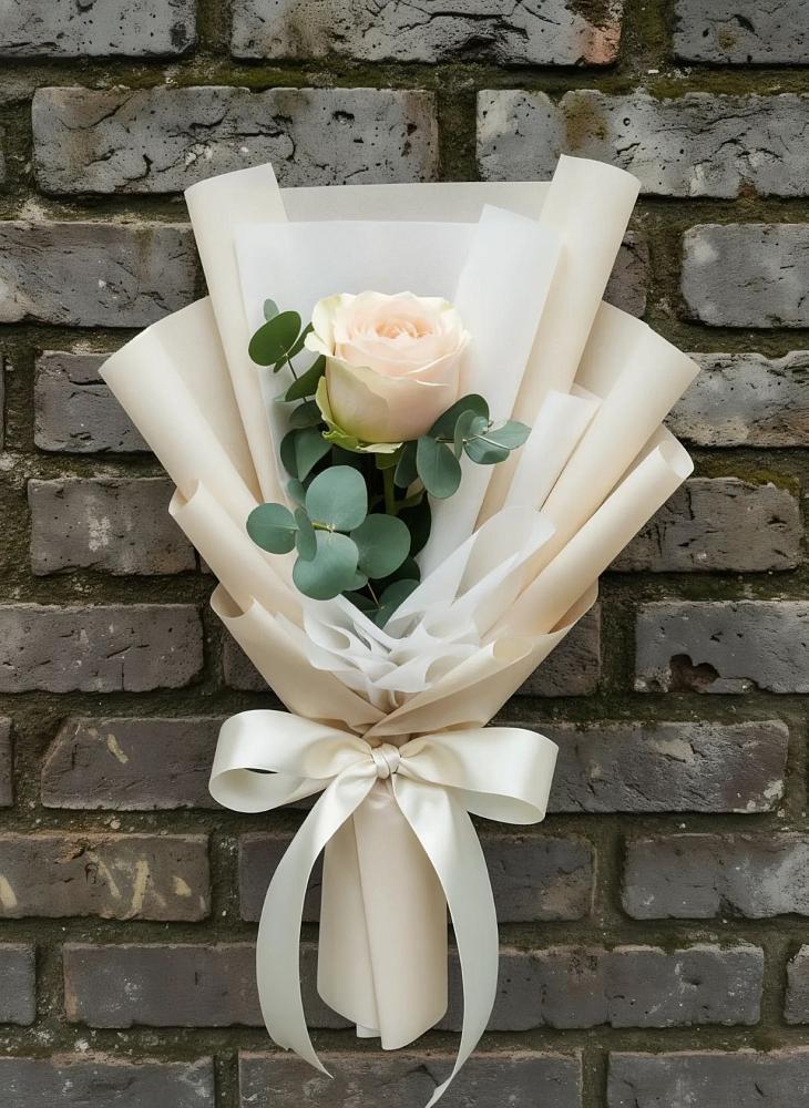 Букет цветов из: Розы в Рогнедино